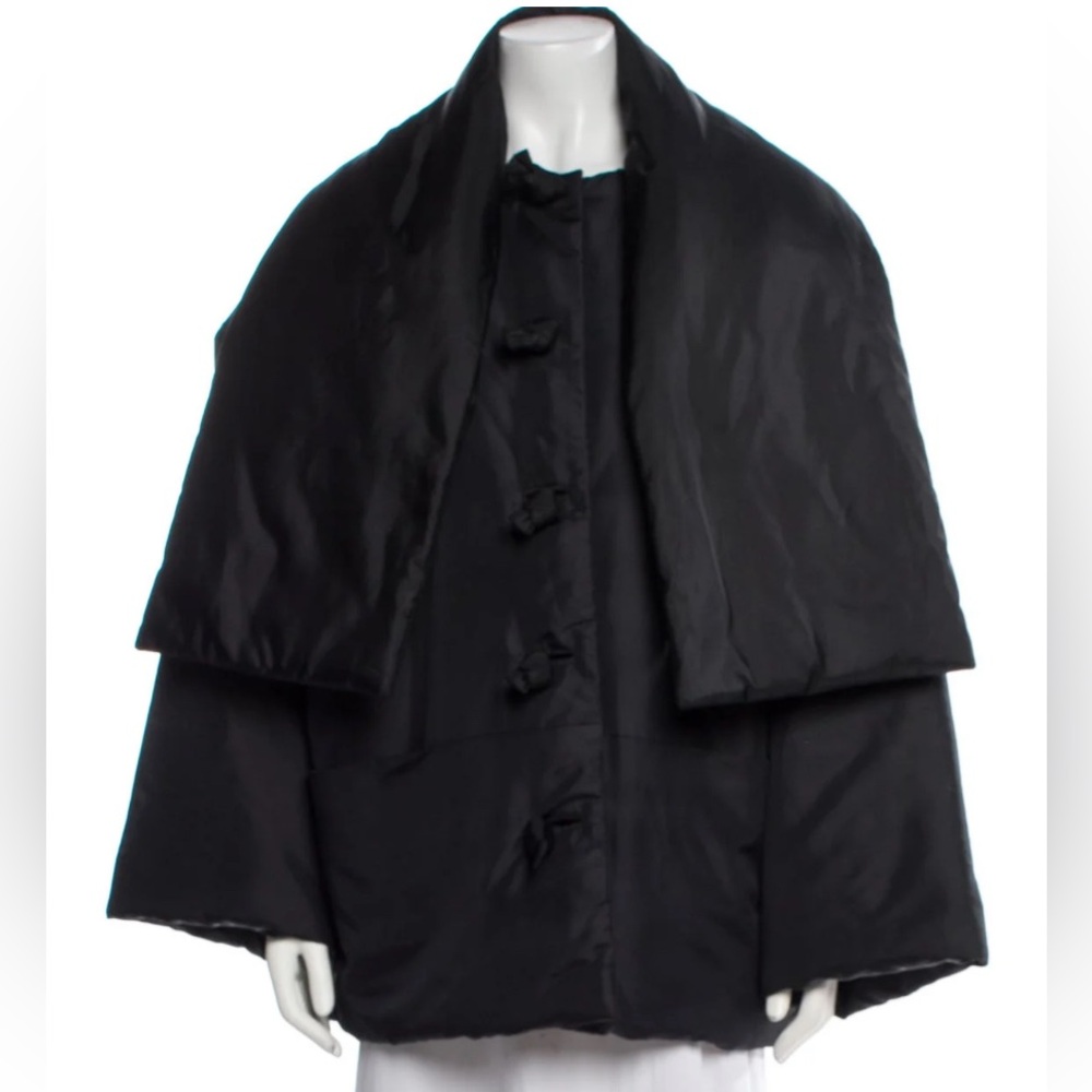 Toteme Black Puffer Jacket